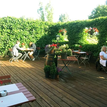 מלון Gaestehaus Am Herrendeich *