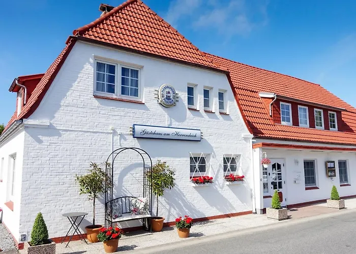 Hotel Gaestehaus Am Herrendeich Nordstrand